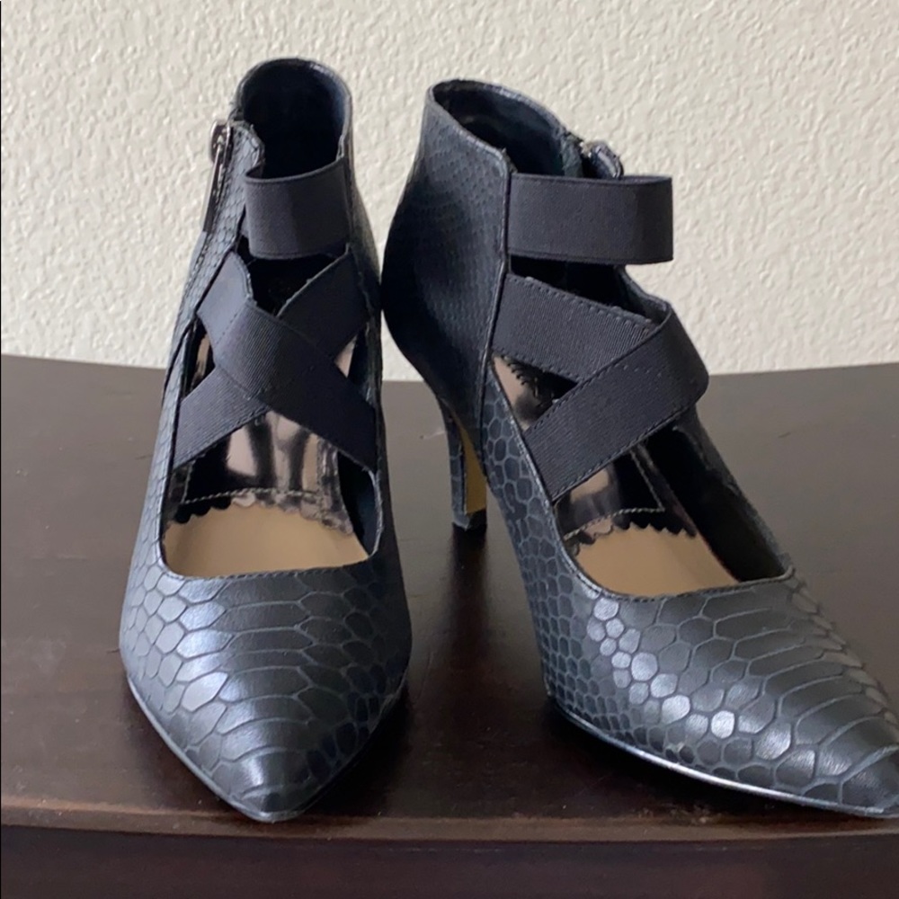Black heels